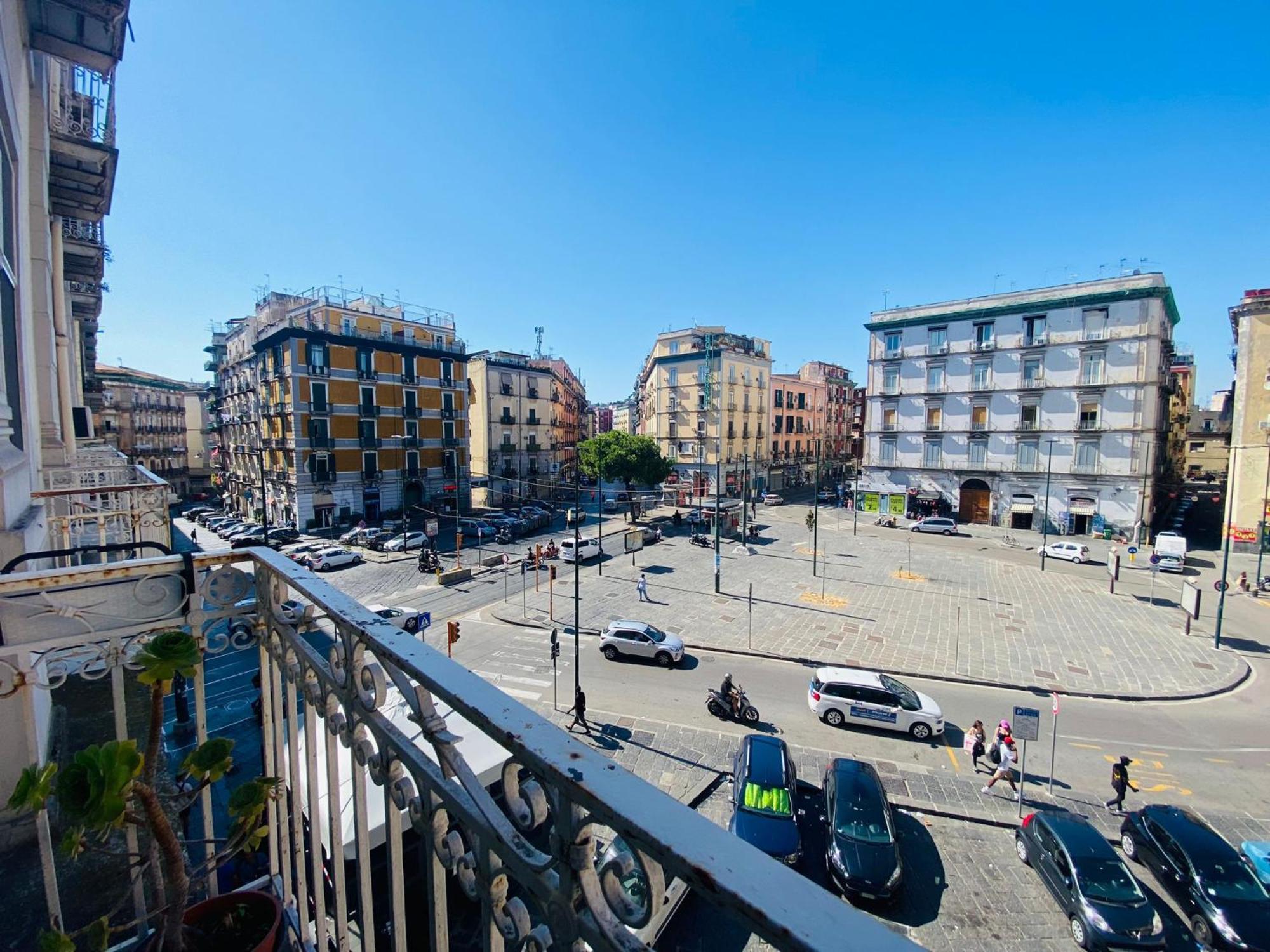 Holiday Home Napoli Station Екстериор снимка