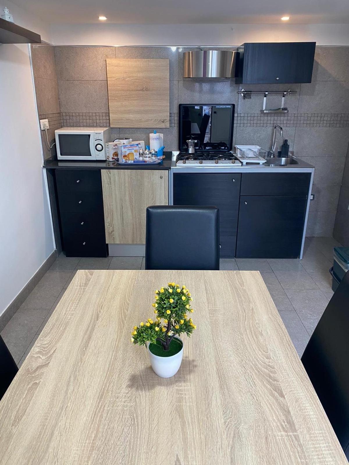 Holiday Home Napoli Station Екстериор снимка